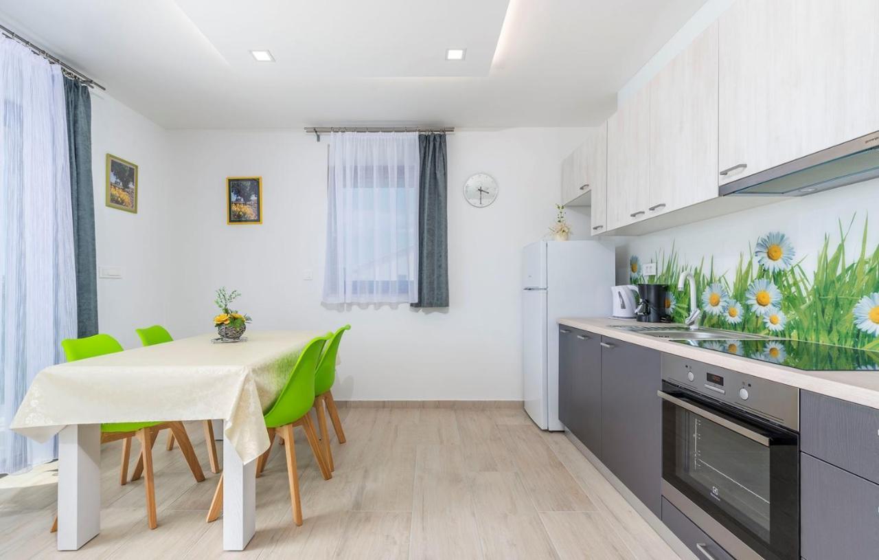 Apart Residence Blue Sea Poreč Dış mekan fotoğraf